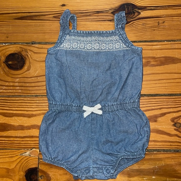 Carters blue jean chambray romper size 12M - Picture 1 of 1